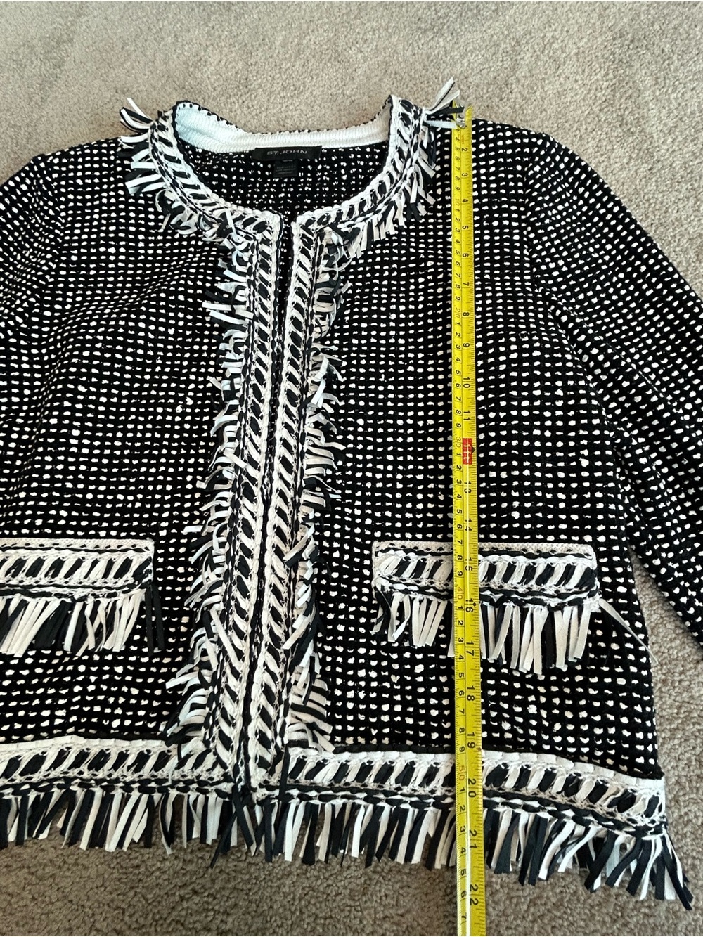 ST. JOHN Black White Fringe Trim Knit Jacket Wool Blend Open Front Career M - Picture 8 of 14